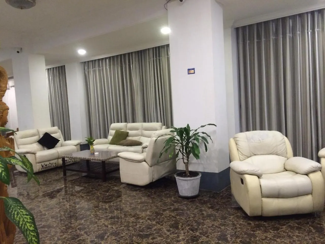 Lanmadaw Plaza Hotel China Town Rangoon